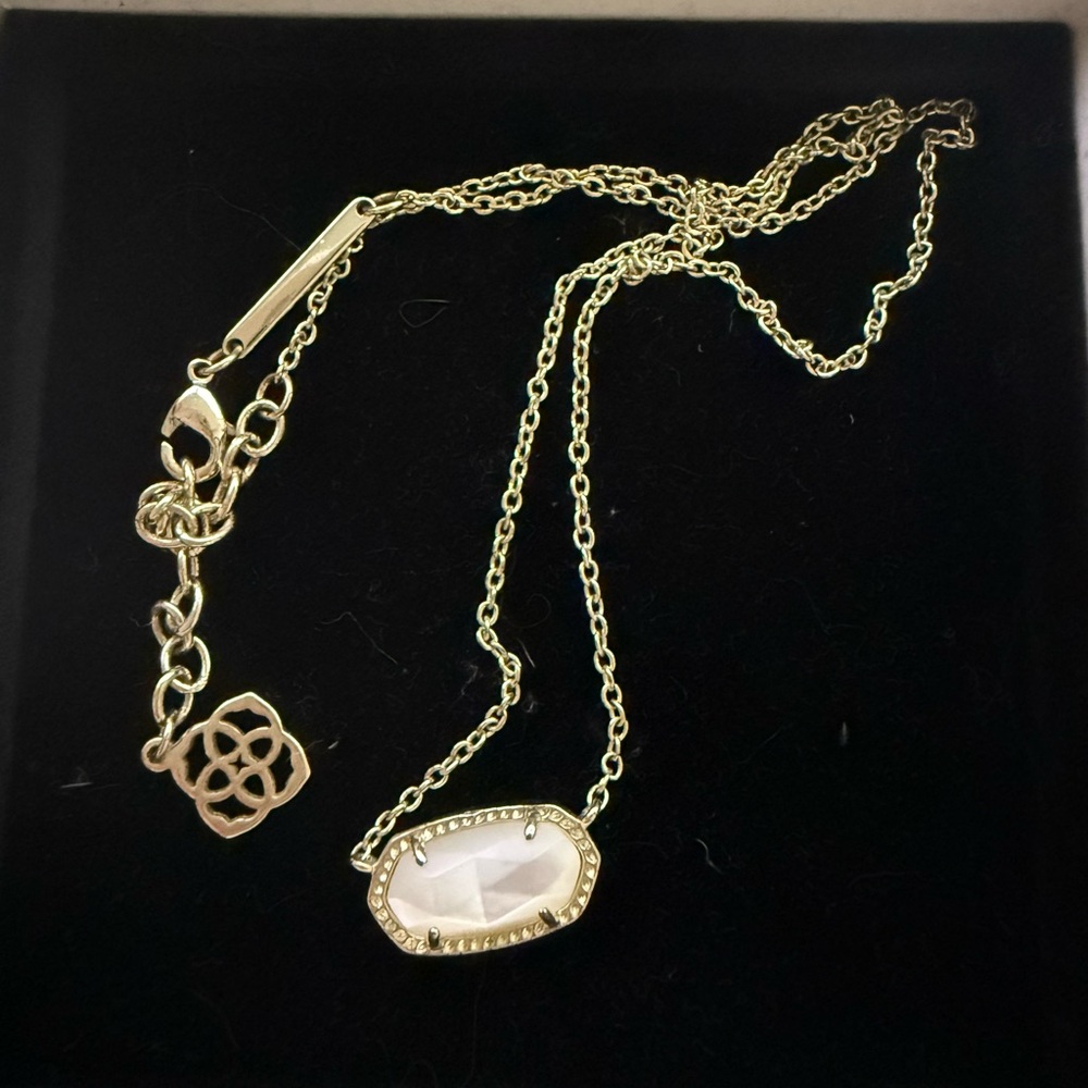 Kendra Scott Elisa Necklace